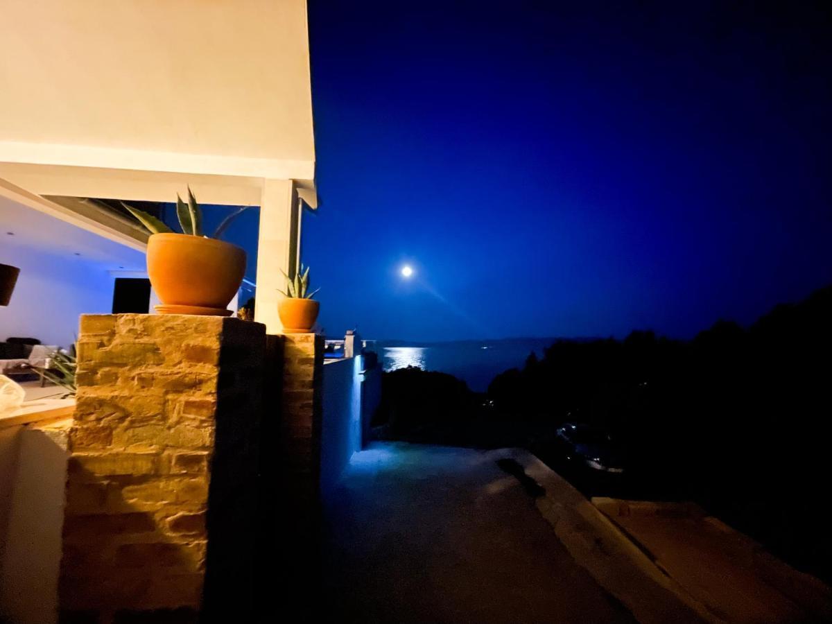 Seaview Pool Apartment-Lumiere, Island Hvar-Gdinj Dış mekan fotoğraf