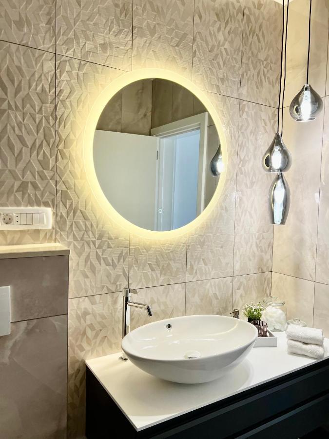 Seaview Pool Apartment-Lumiere, Island Hvar-Gdinj Dış mekan fotoğraf