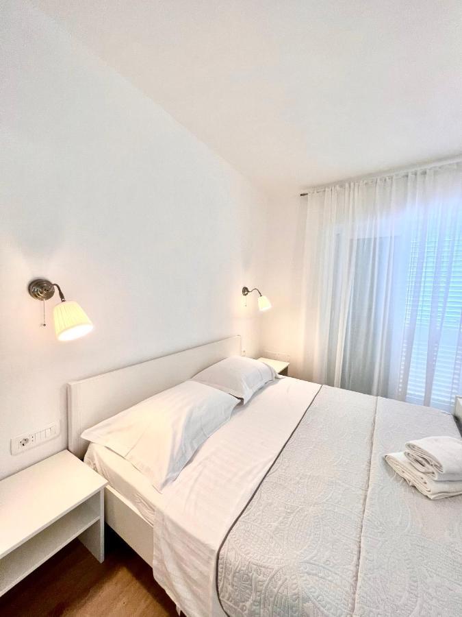 Seaview Pool Apartment-Lumiere, Island Hvar-Gdinj Dış mekan fotoğraf