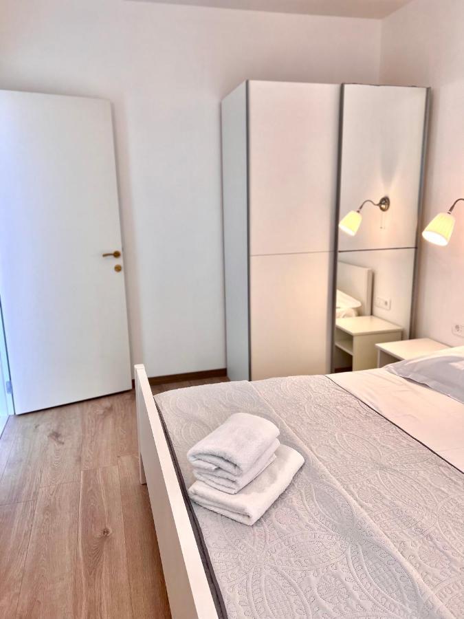 Seaview Pool Apartment-Lumiere, Island Hvar-Gdinj Dış mekan fotoğraf